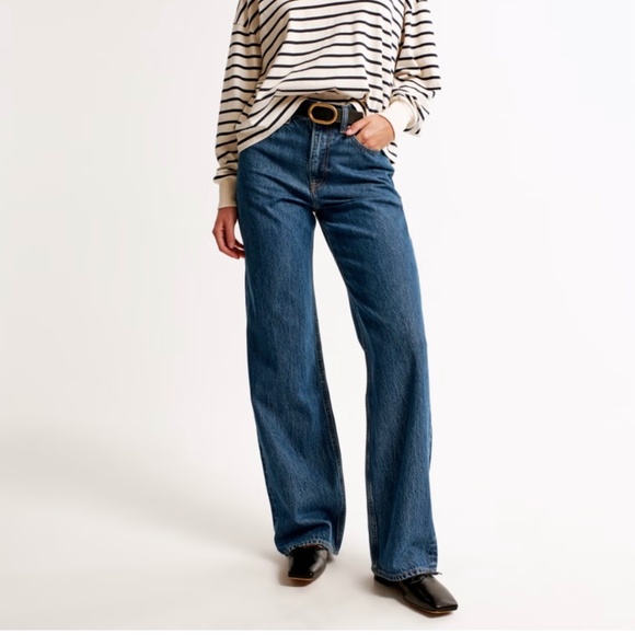 NEW Abercrombie Size 30 L High Rise Loose Jean - Picture 1 of 9